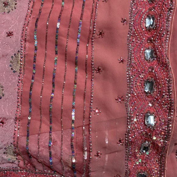 Saree - Picture 2 of 8